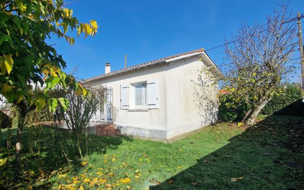 Maison à vendre    4 pièces •  Port-des-Barques