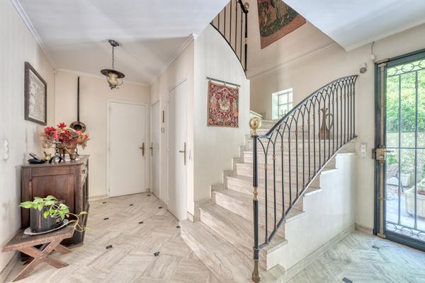 Maison Le Perreux Sur Marne 5 pièces170 m2-Centre-ville.