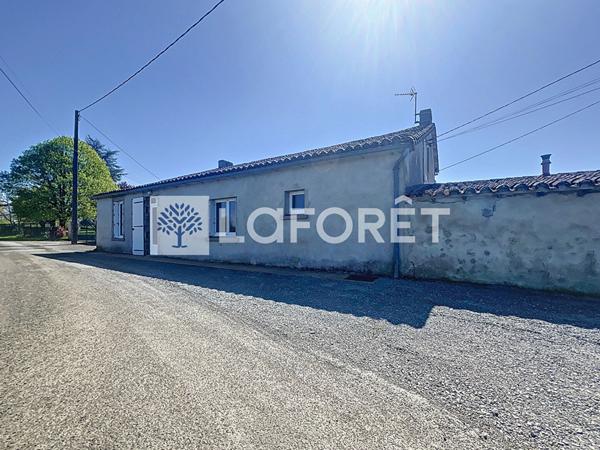 Location maison Moncoutant-sur-Sèvre - 2 pièce(s) - 51 m² - 500 €/mois