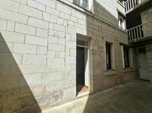 EXCLUSIVITE - A VENDRE  37000 TOURS CENTRE  Studio 27m2
