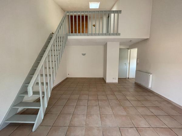 Appartement Castelnaudary 1 pièce(s) 52.93 m2