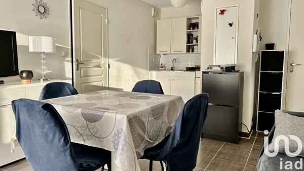 Appartement 2 pièces de 45 m² à Saint-Martin-de-Crau (13310)