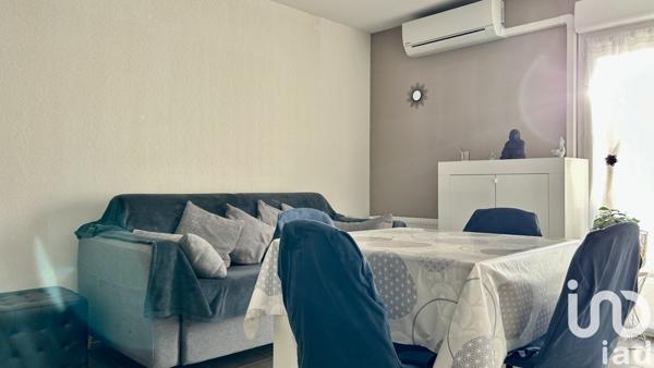 Appartement 2 pièces de 45 m² à Saint-Martin-de-Crau (13310)