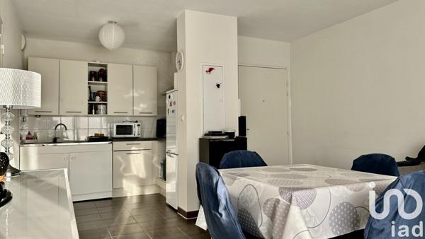 Appartement 2 pièces de 45 m² à Saint-Martin-de-Crau (13310)