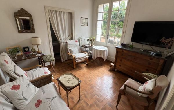 Vente Maison Avec grand garage et jardin à rénover Lezignan-corbieres   