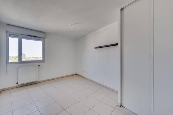 Appartement T3 66m2 avec balcon et parking s/s