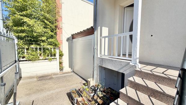 Maison 3 pièces 66 m² entièrement rénové Garage, cheminée