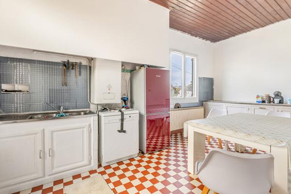 BRUGES PROCHE CENTRE MAISON A RENOVER