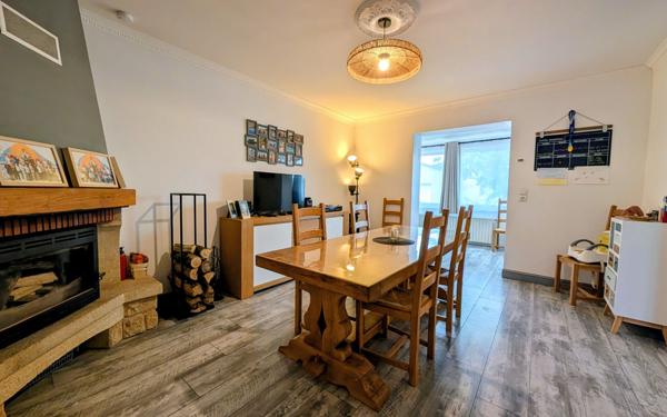 Maison à vendre    6 pièces •  Échillais