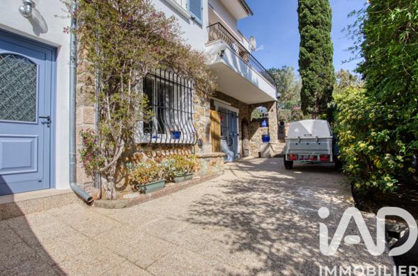 Maison à vendre 4 pièces 110,49 m² Saint-Raphaël