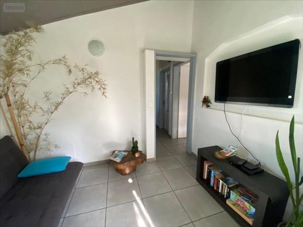 Maison à vendre à L'Étang-Salé à la Réunion (97427), ref : 97410-1011429