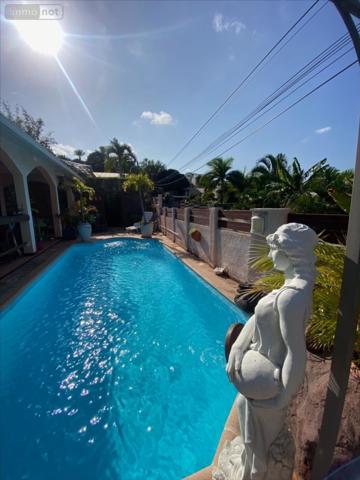 Maison à vendre à L'Étang-Salé à la Réunion (97427), ref : 97410-1011429