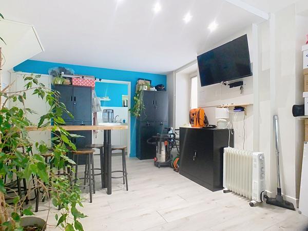 Location local commercial Pordic - 1 pièce(s) - 41 m² - 800 €/mois