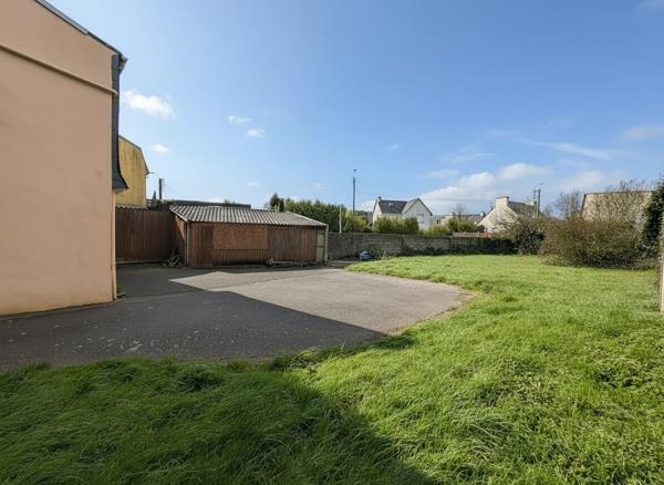 À vendre - Maison T6 à Brest - Jardin & stationnement