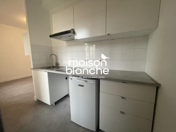 Quartier VICTOIRE - Bel appartement type 2 avec balcon