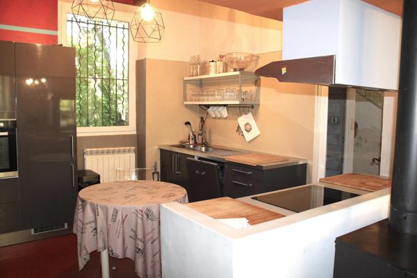 A DECOUVRIR EN EXCLUSIVITE, VERITABLE COUP DE COEUR POUR CE MAS PROVENCAL DU 18 EME SIECLE SITUE A ENTRAIGUES SUR LA SORGUE