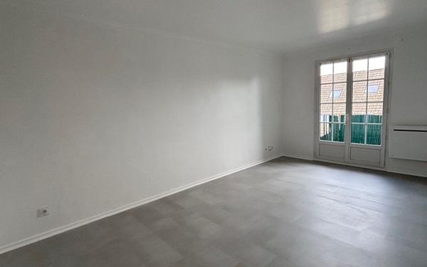 Appartement à louer    3 pièces •  Dammarie-les-Lys