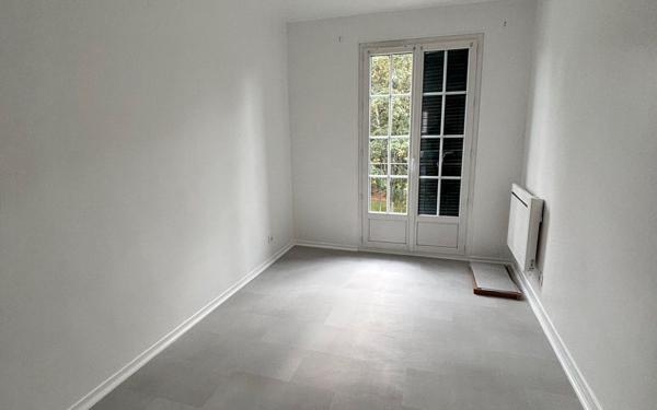 Appartement à louer    3 pièces •  Dammarie-les-Lys