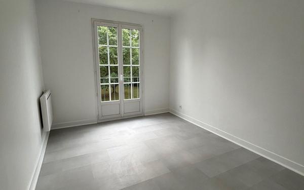 Appartement à louer    3 pièces •  Dammarie-les-Lys