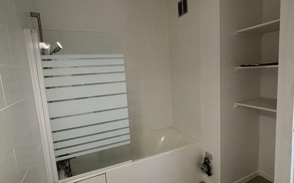 Appartement à louer    3 pièces •  Dammarie-les-Lys