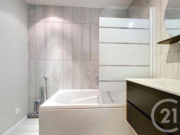 Appartement F3 à vendre  3 pièces - 58,21 m2 ST NAZAIRE - 30