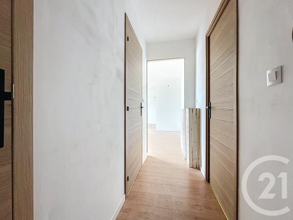 Appartement F3 à vendre  3 pièces - 58,21 m2 ST NAZAIRE - 30