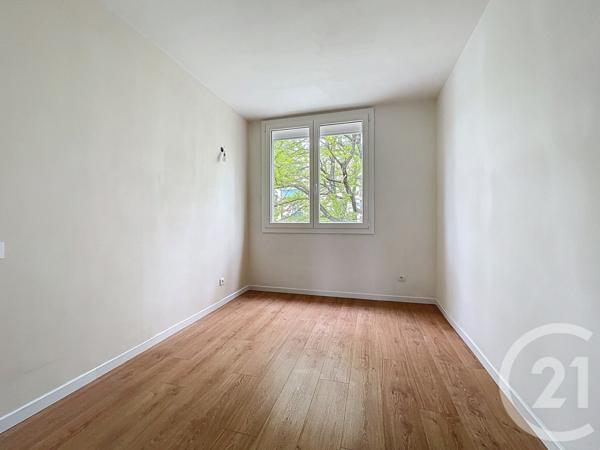 Appartement F3 à vendre  3 pièces - 58,21 m2 ST NAZAIRE - 30