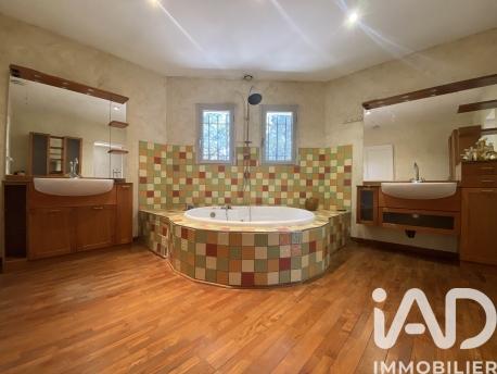 Maison à vendre 7 pièces 255 m² Pernes-les-Fontaines