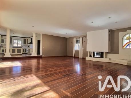 Maison à vendre 7 pièces 255 m² Pernes-les-Fontaines