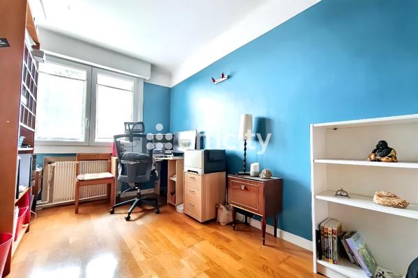 Maison 5 pièces - 122 m² Exclusivité efficity