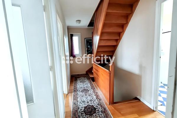 Maison 5 pièces - 122 m² Exclusivité efficity