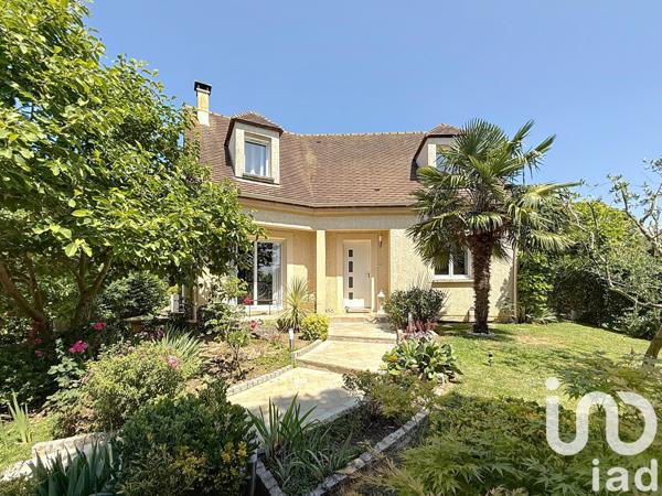 Maison à vendre 6 pièces 140 m² Mandres-les-Roses