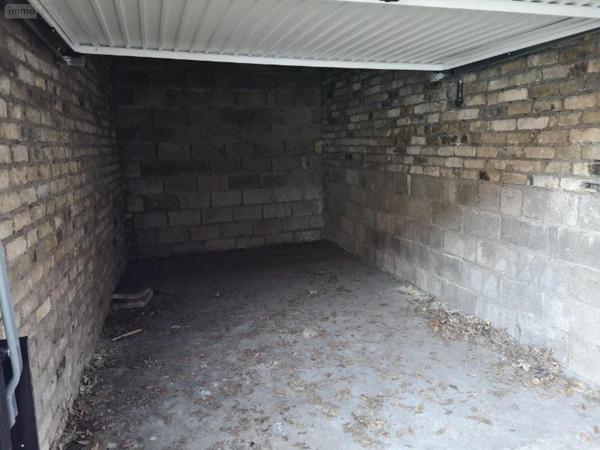 Garage fermé à louer à Dunkerque dans le Nord (59430), ref : S5131
