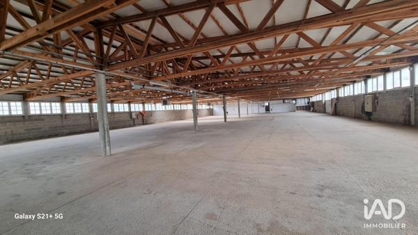 Location local d’activité 1 400 m² Gondreville