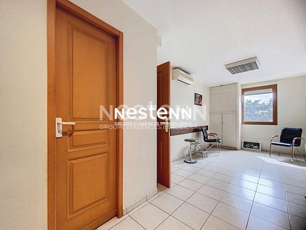 VALLAURIS- 2P- 37 m2- SUD -PARKING COLLECTIF