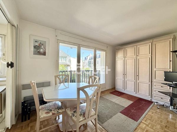 APPARTEMENT - BALCON PARKING - DEAUVILLE CENTRE