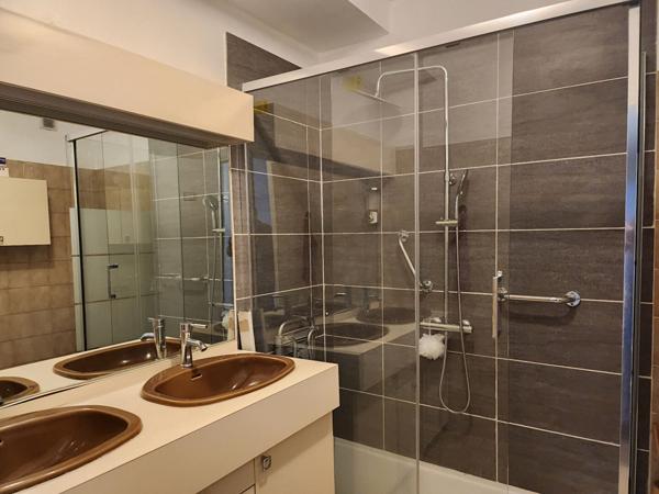 A vendre appartement de type 4 avec Box à Marseille 13010 - Quartier du Parc du 26° Centenaire.