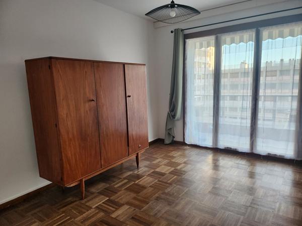 A vendre appartement de type 4 avec Box à Marseille 13010 - Quartier du Parc du 26° Centenaire.