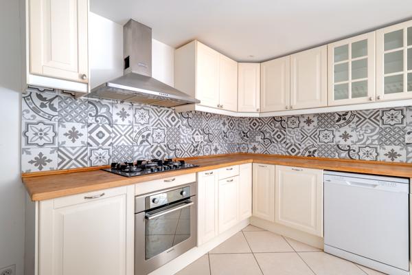 Vente maison Familiale 5 pièces 130 m² avec 1 dépendance
