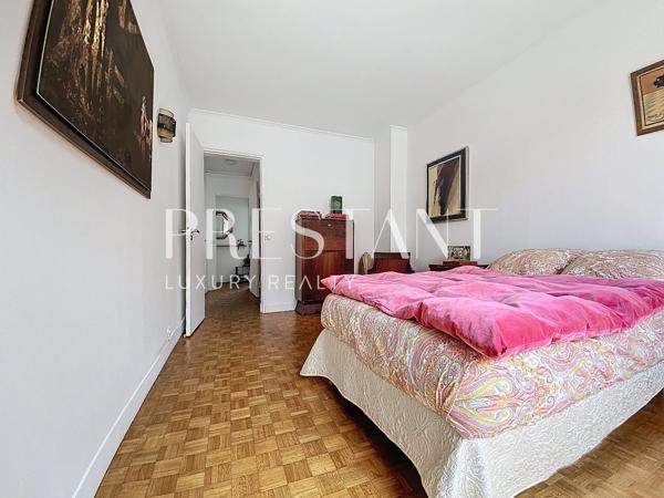 Neuilly-sur-Seine – Quartier Saint-James – Appartement 3 pièces de 67.55m² – cave – résidence sécurisée et arborée, NEUILLY SUR SEINE