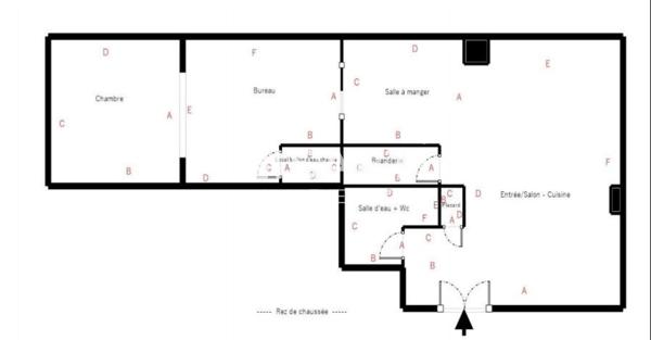 Fréjus - Au calme, appartement 80 m² rénové, traversant, cour privative