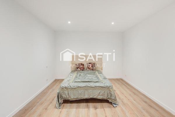 Fréjus - Au calme, appartement 80 m² rénové, traversant, cour privative