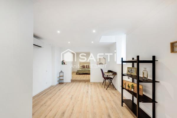 Fréjus - Au calme, appartement 80 m² rénové, traversant, cour privative