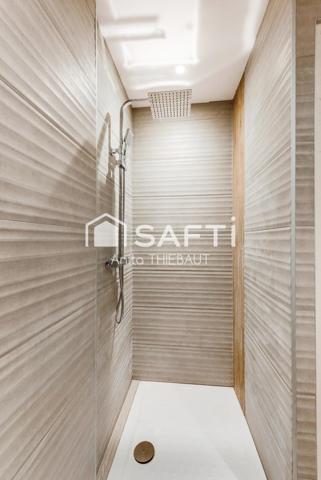 Fréjus - Au calme, appartement 80 m² rénové, traversant, cour privative