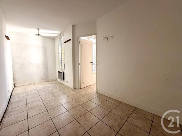 Appartement F2 à vendre  2 pièces - 24,50 m 2   PARIS  - 75018