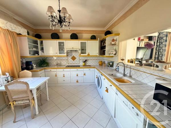 Maison à vendre  5 pièces - 136 m 2   OTHIS  - 77