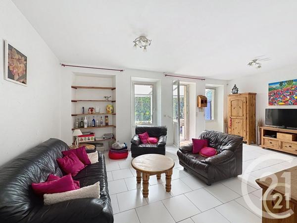 Maison à vendre  7 pièces - 151 m 2   PRINGY  - 77