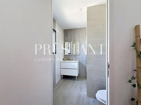 Hossegor, proche centre ville et golf , villa de 250m2 avec garage à velo de 20m2, SAINT GEOURS DE MAREMNE