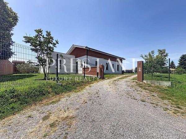 Hossegor, proche centre ville et golf , villa de 250m2 avec garage à velo de 20m2, SAINT GEOURS DE MAREMNE