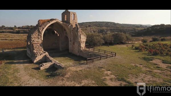 Au pied des Corbières maritime